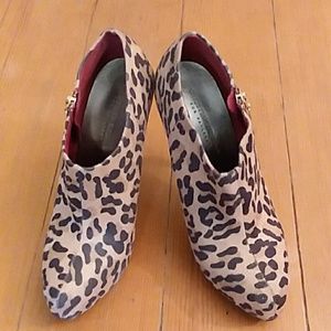 Leopard ankle boots